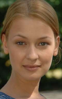 Актер Евгения Лоза