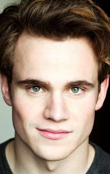 Актер Эллан Хайд