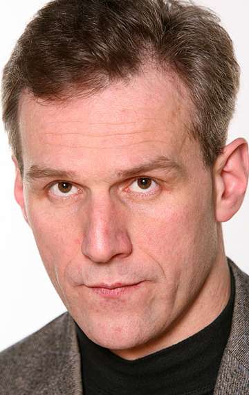 Актер Игорь Мещерин