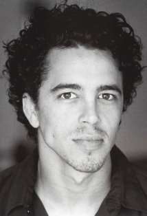 Актер Брент Роам