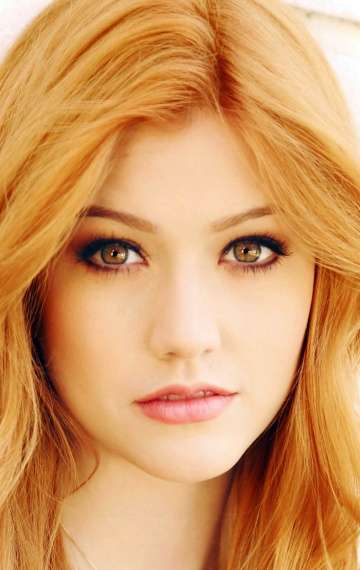 Актер Кэтрин МакНамара