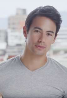 Актер Джордж Янг