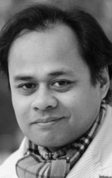 Актер Александр Яссин