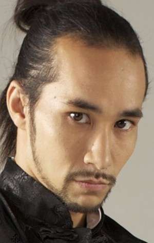 Актер Тим Ман