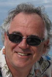 Актер Най Херон