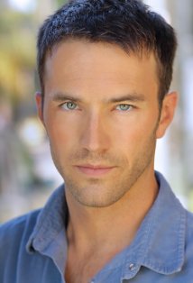 Актер Брик Патрик