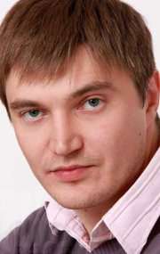 Актер Никита Тезов