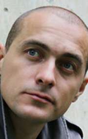 Актер Кирилл Захаров