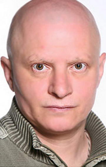Актер Олег Шеремет