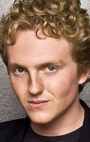 Актер Макс  Топплин