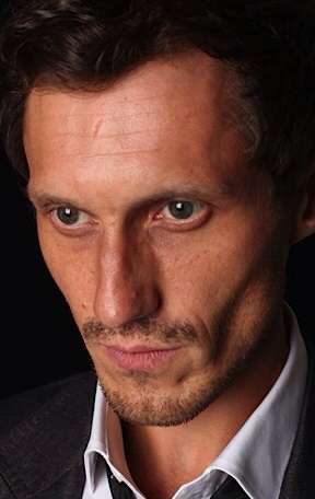 Актер Игорь Хрипунов