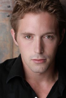 Актер Бек Беннетт