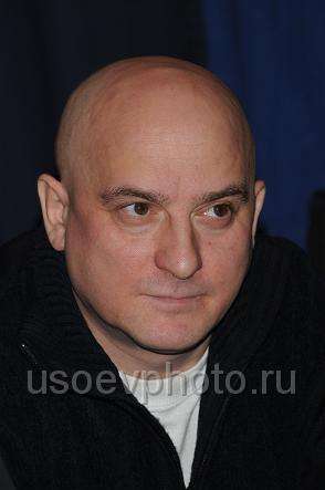 Актер Александр Толоконников