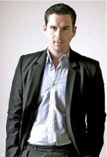 Актер Райтор Дойл