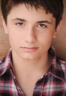 Актер Джордан Рейнольдс