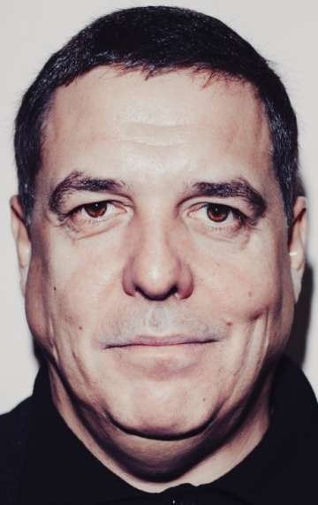 Актер Александр Любимов