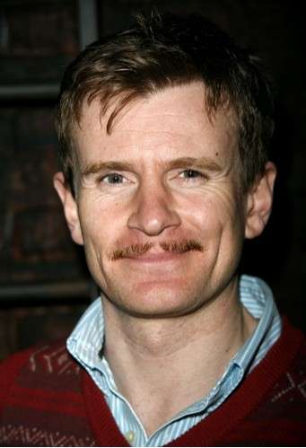 Актер Чарльз Эдвардс