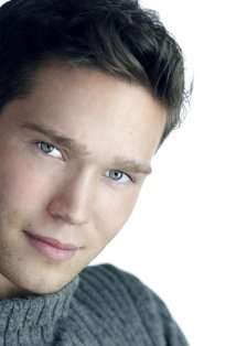 Актер Джордан Мэтьюз