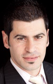 Актер Логан Питью