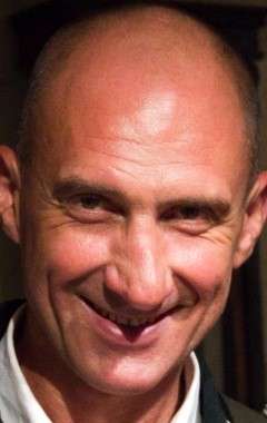 Актер Геннадий Скарга