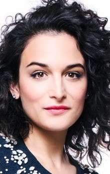 Актер Дженни Слейт