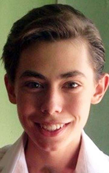 Актер Кирилл Продолятченко