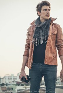 Актер Расселл Джеффри Бэнкс