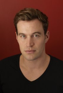 Актер Гас Мюррэй