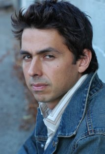 Актер Энди Канет