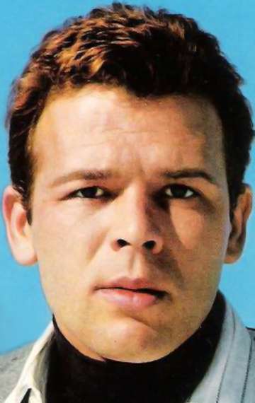 Актер Ренато Сальватори