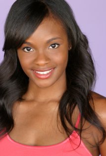 Актер Шэрон Пьер-Луи