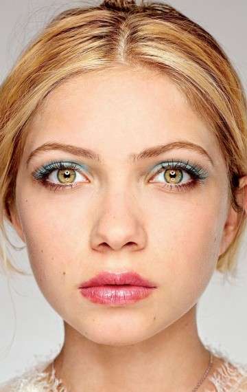 Актер Тави Гевинсон