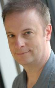 Актер Мэтт Холлэнд