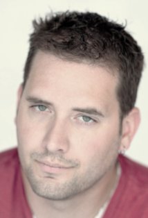 Актер Крис Борден