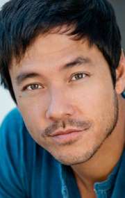 Актер Винс Фостер