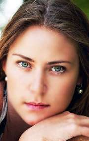 Актер Юлия Мельникова