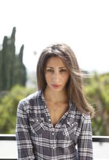 Актер Зиа Колон