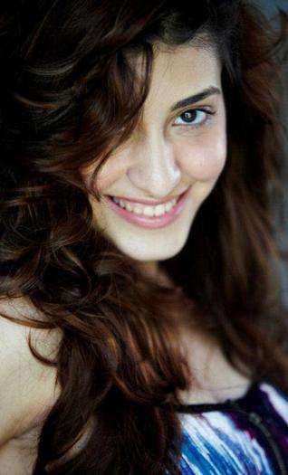 Актер Кайназ Мотивала