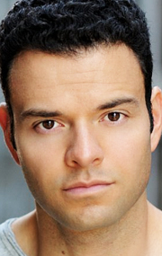 Актер Александр Бедрия