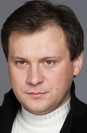 Актер Виталий Гашаков
