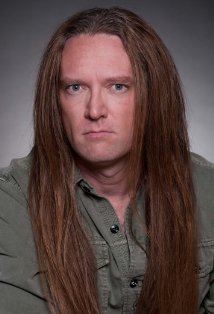 Актер Джеймс Блэкберн