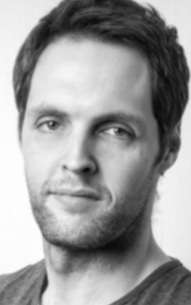 Актер Гарет Моррисон