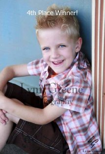 Актер Сет МакКрекен