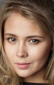 Актер Виктория Романенко