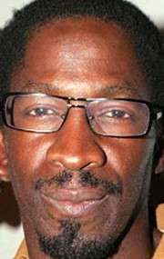 Актер Гленн Пламмер