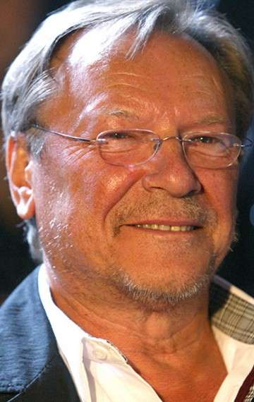 Актер Сергей Шакуров