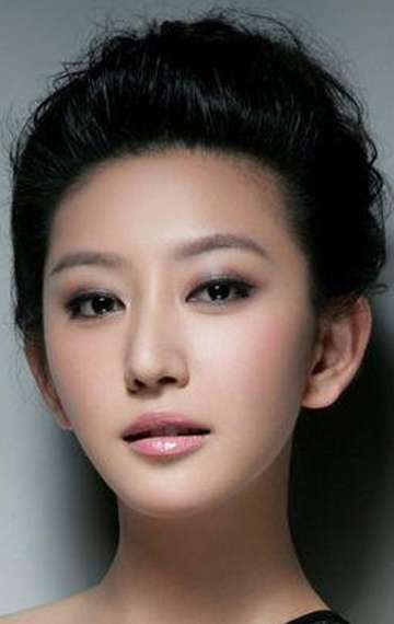 Актер Ифэй Тан