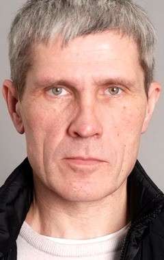 Актер Александр Аравушкин