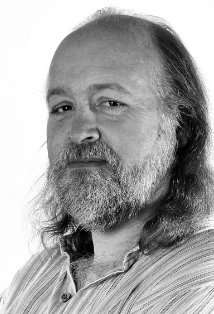 Актер Пол Адамс