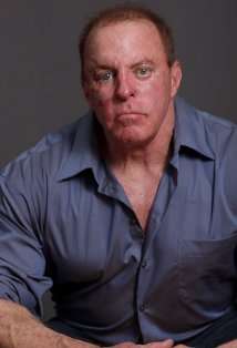 Актер Невилл Арчамбо